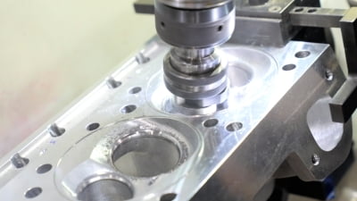 Head Machining Head Machining